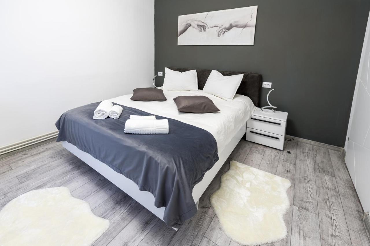 Cristopher Apartament Buşteni Eksteriør billede