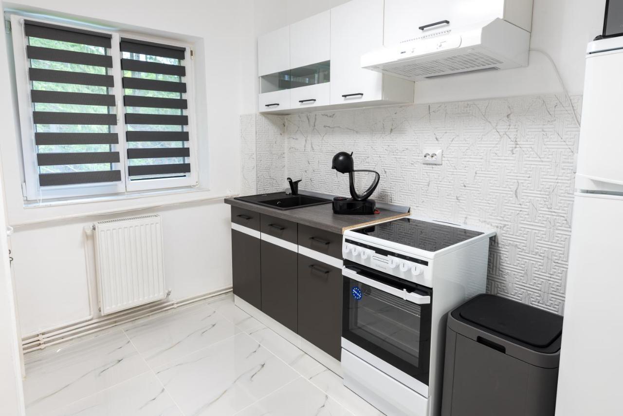 Cristopher Apartament Buşteni Eksteriør billede