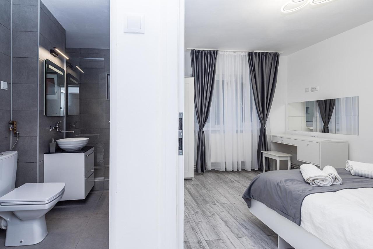 Cristopher Apartament Buşteni Eksteriør billede
